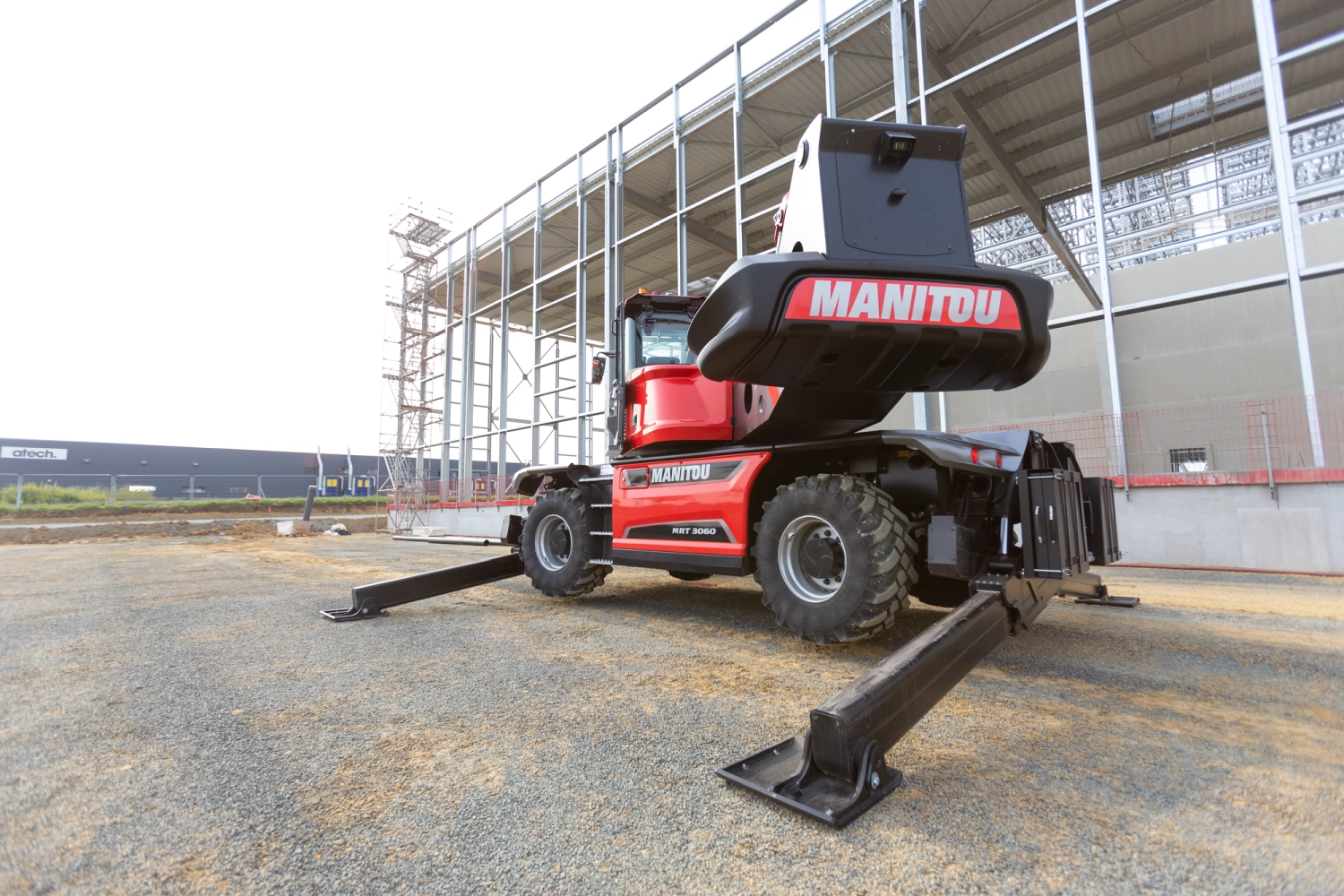 Anwendung rotierender Teleskoplader MRT 3060 Manitou 014 von Ohl Baumaschinen