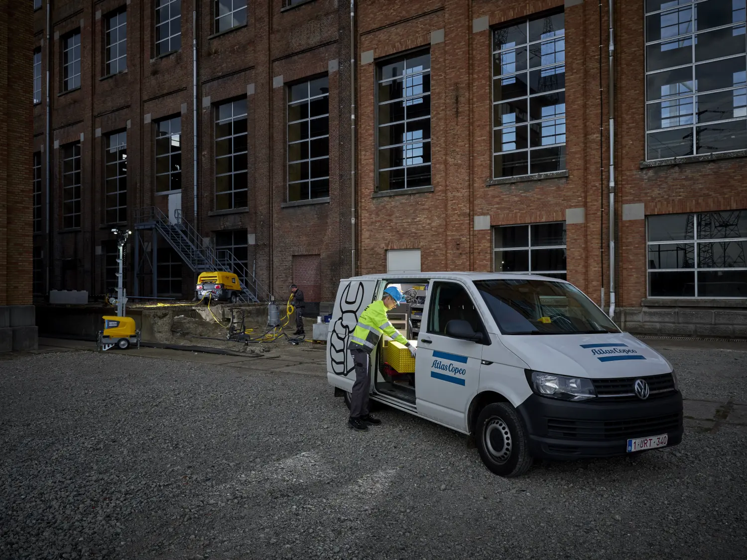 Selbstfahrende Gelenkarbeitsbühnen von Ohl Baumaschinen